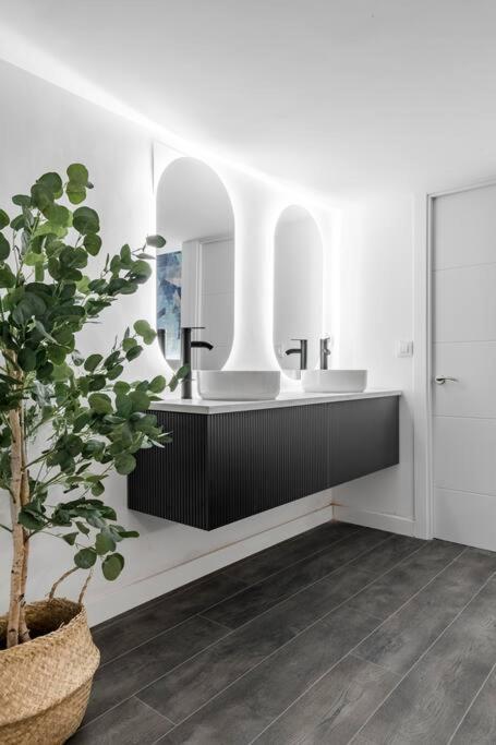 Beautiful And Cosy Flat La Latina-Rastro-Izq Apartment Madrid Bagian luar foto